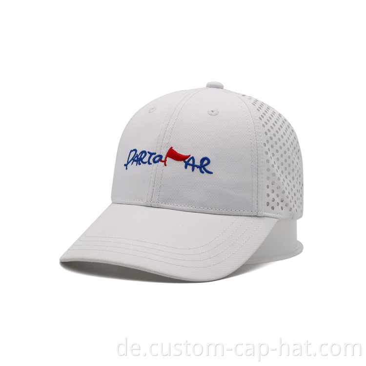 Weiße Baseballkappe White Baseball Cap